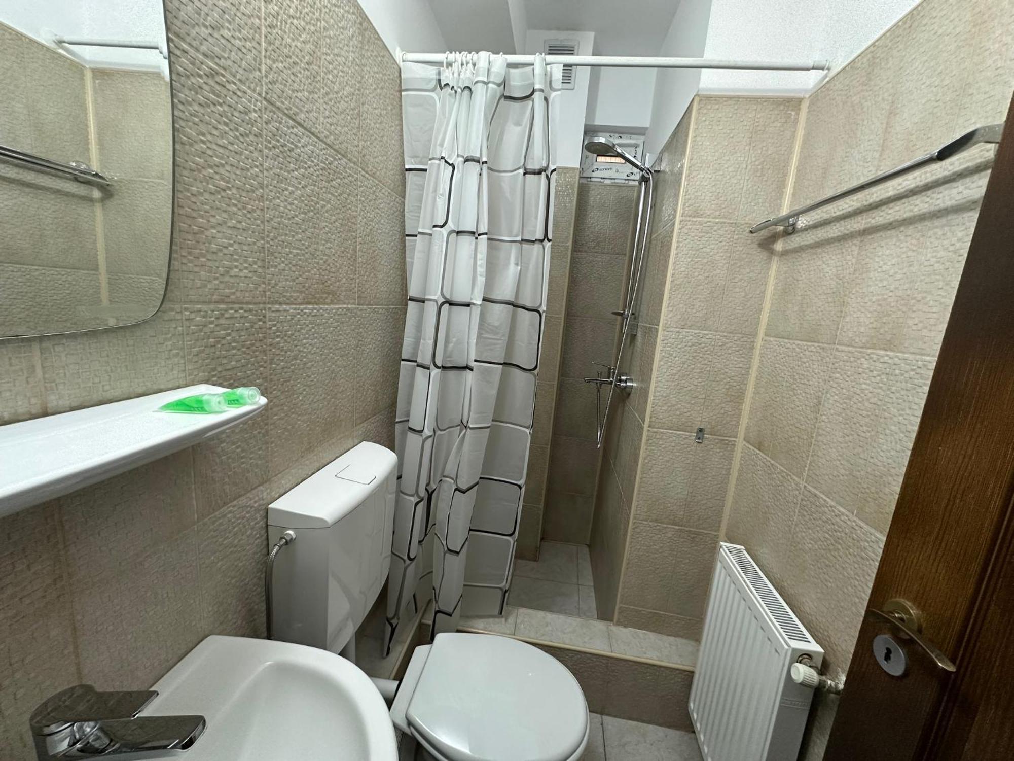 Casa Rustic Cazare Piteşti Exterior foto